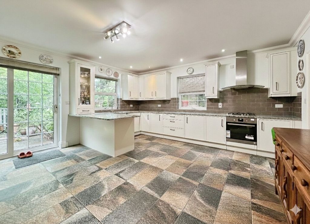 Additional image 2 of 4 bed detached house for saleCold Harbour Lane, Grantham NG31
