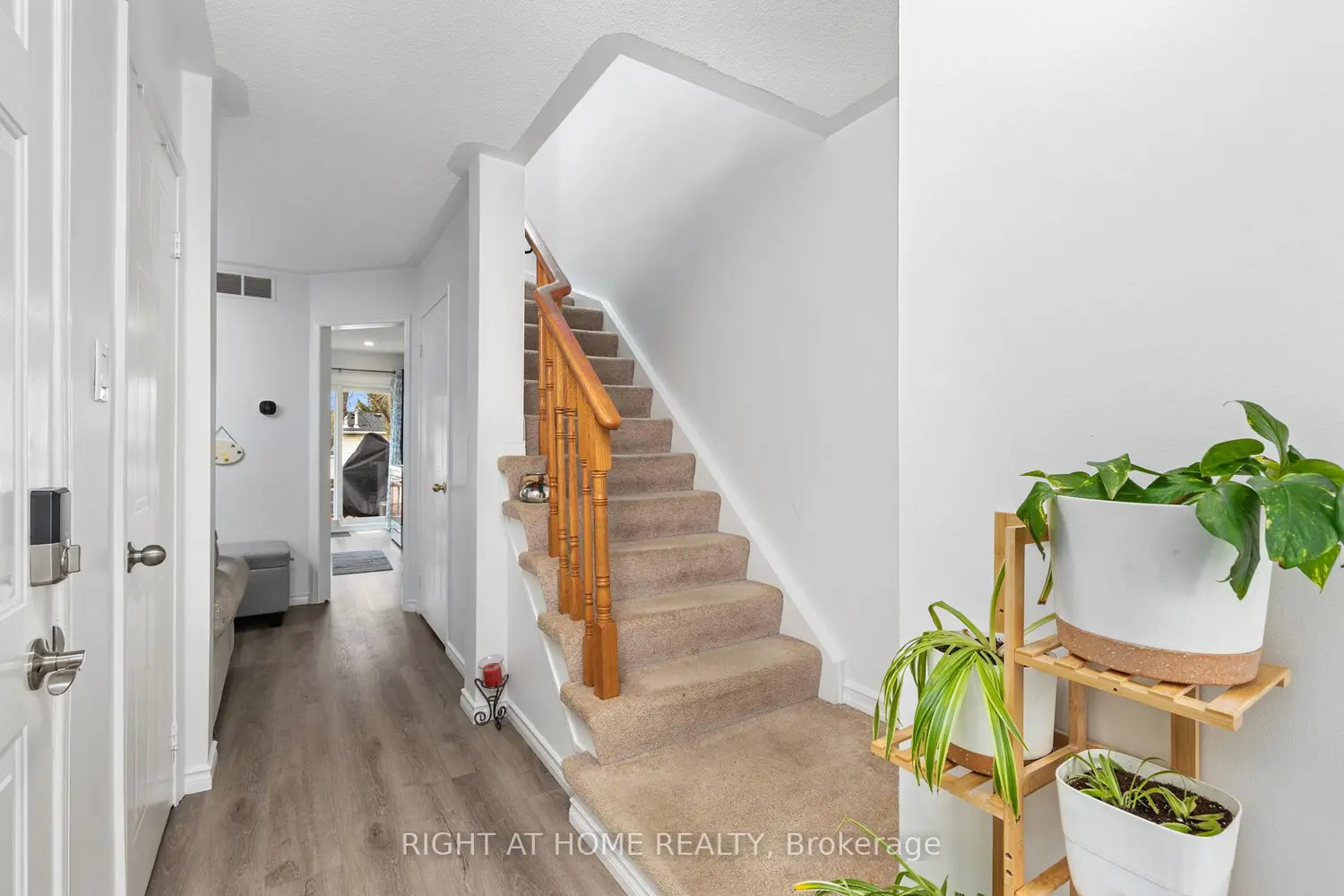 47 Stewart Maclaren Road 74 photo 2