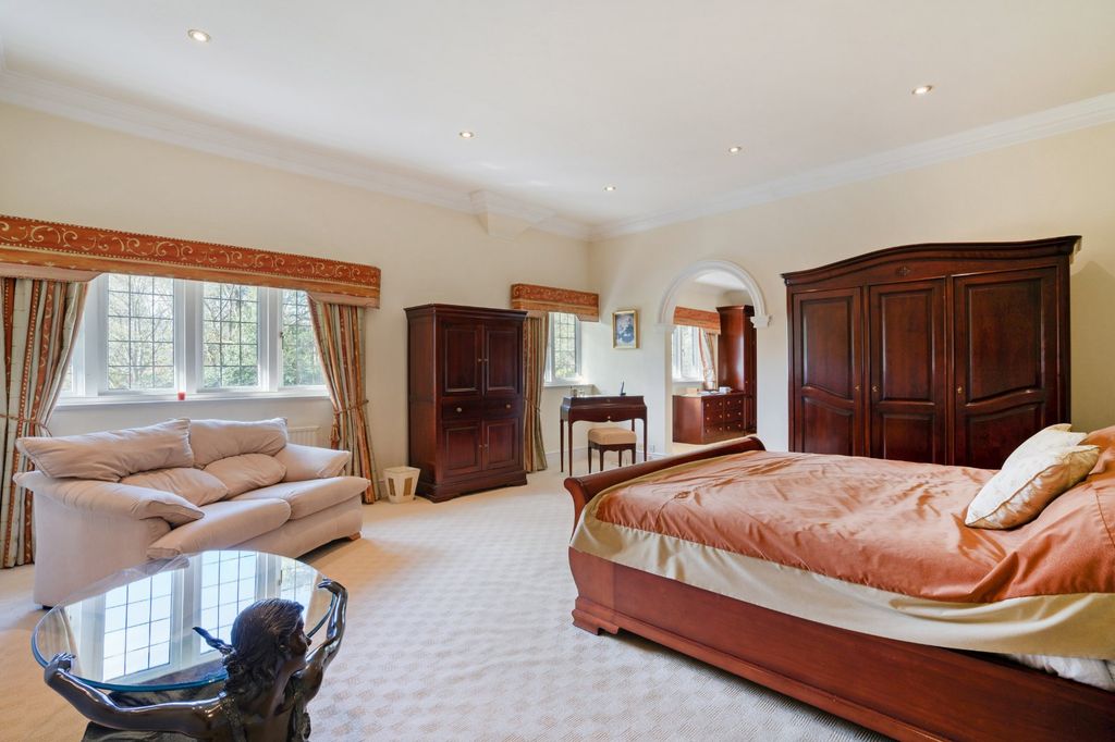Additional image 10 of 6 bed detached house for saleGong Hill Drive, Lower Bourne, Farnham, Surrey GU10