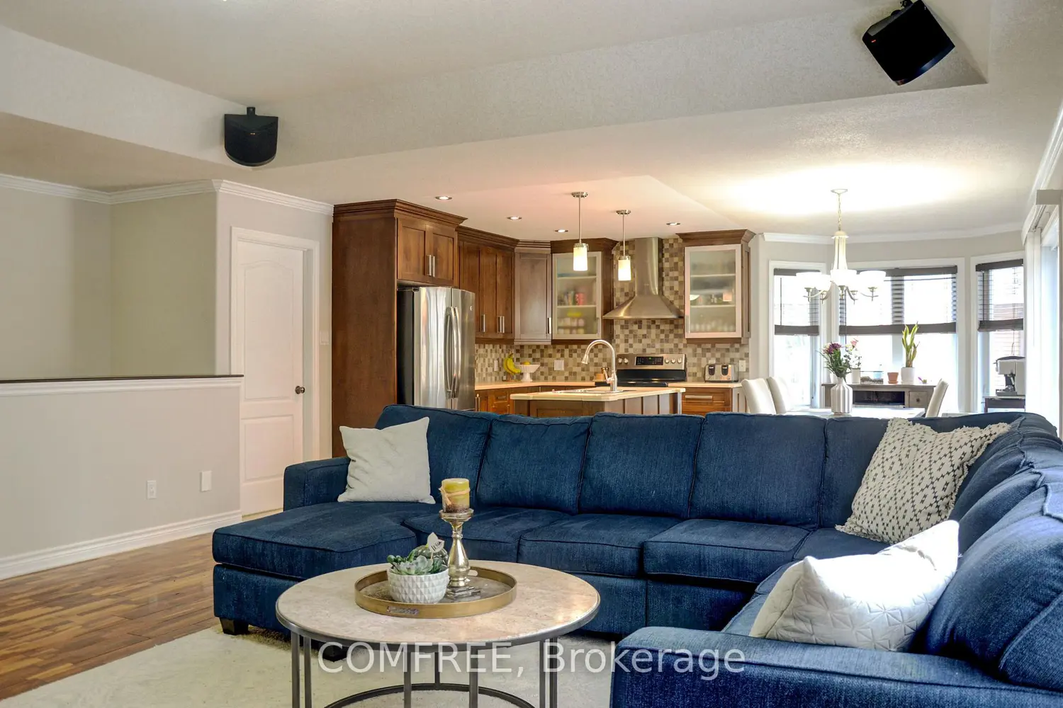 115 Larose Lane photo 5