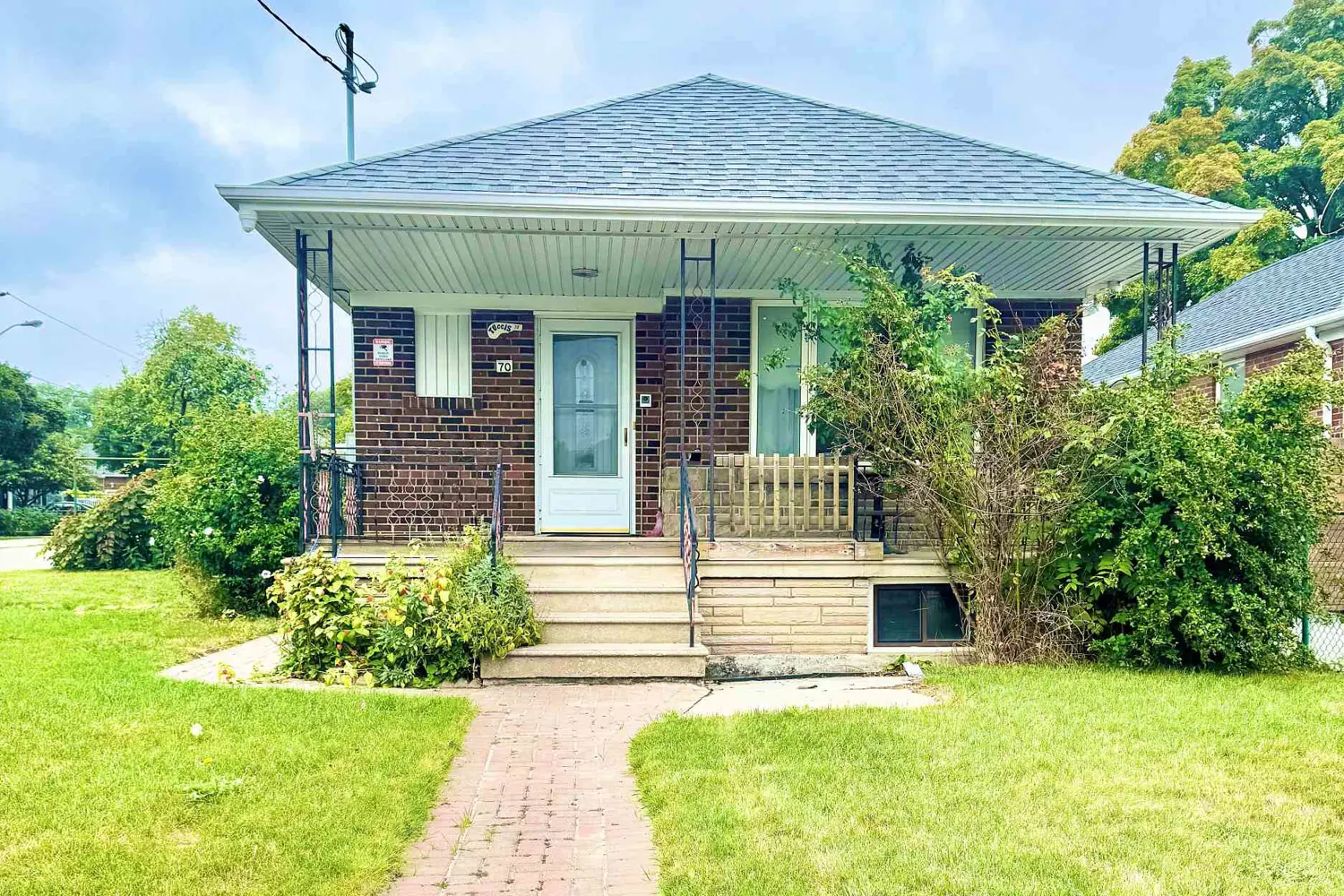 70 Beechborough Avenue