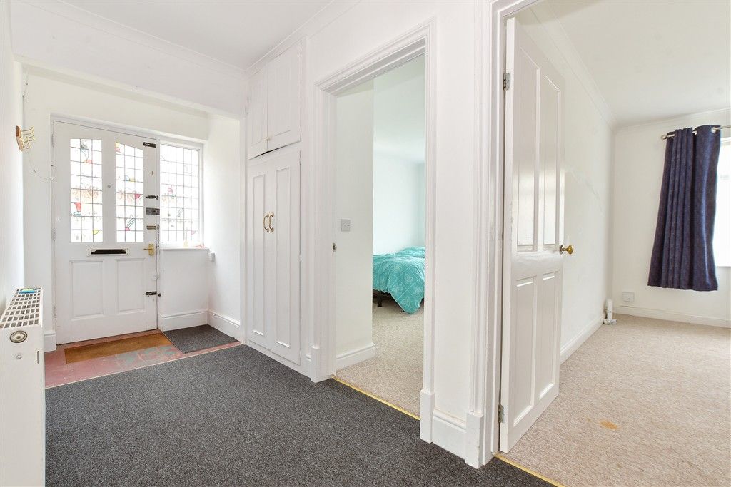 Additional image 8 of 3 bed detached bungalow for saleVictoria Road, Freshwater, Isle Of Wight PO40