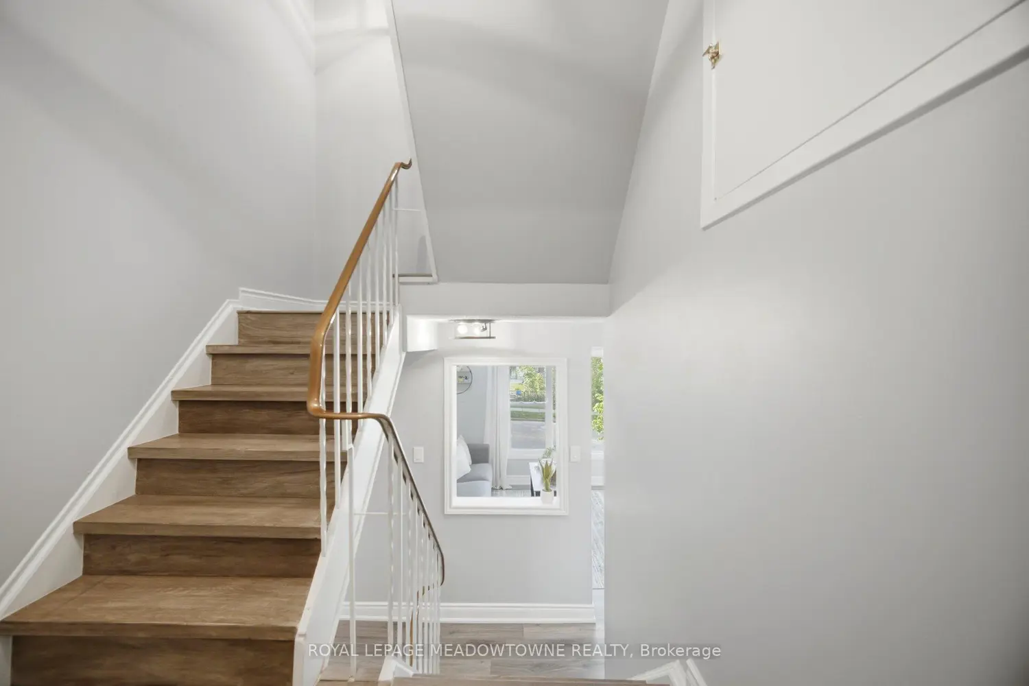 Additional image 11 of 100 Bluevale Street 26
