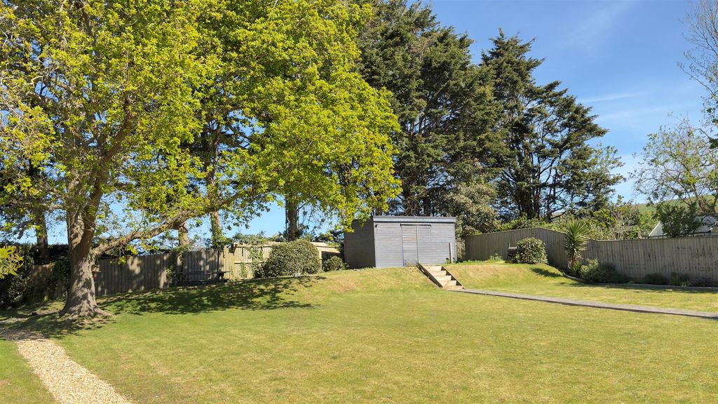 Additional image 22 of 5 bed chalet for saleFreshwater Bay, Isle Of Wight PO40