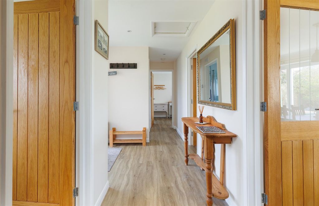 Additional image 10 of 3 bed detached bungalow for saleBay Road, Freshwater PO40