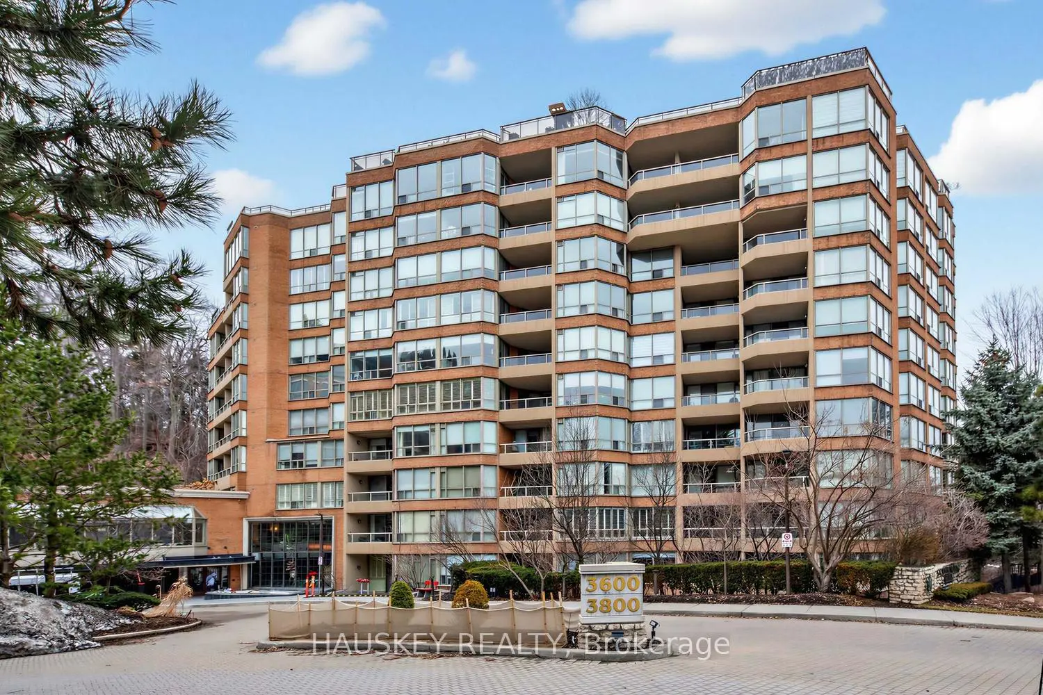 3800 Yonge Street 402