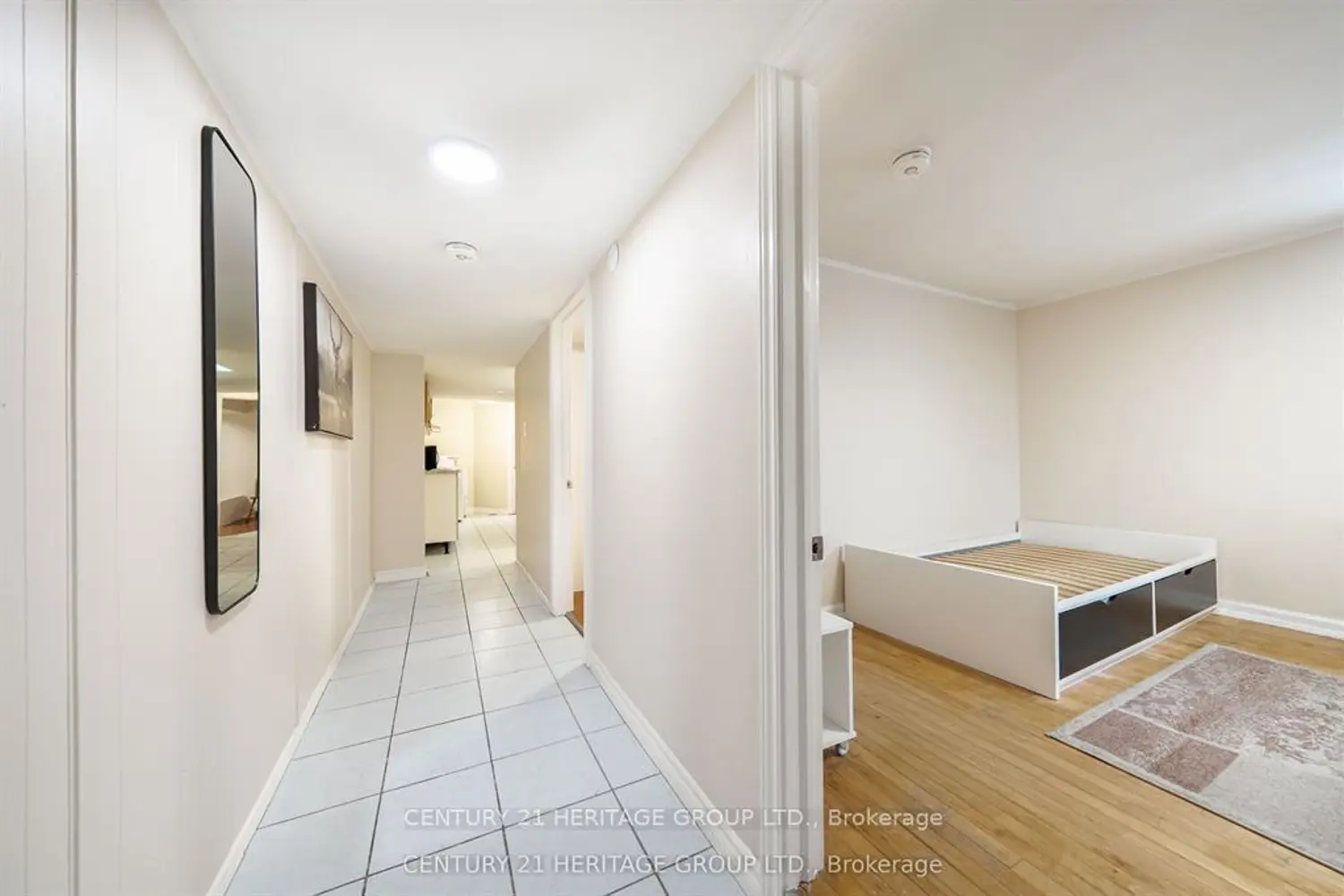 Additional image 16 of 215 Keele Street