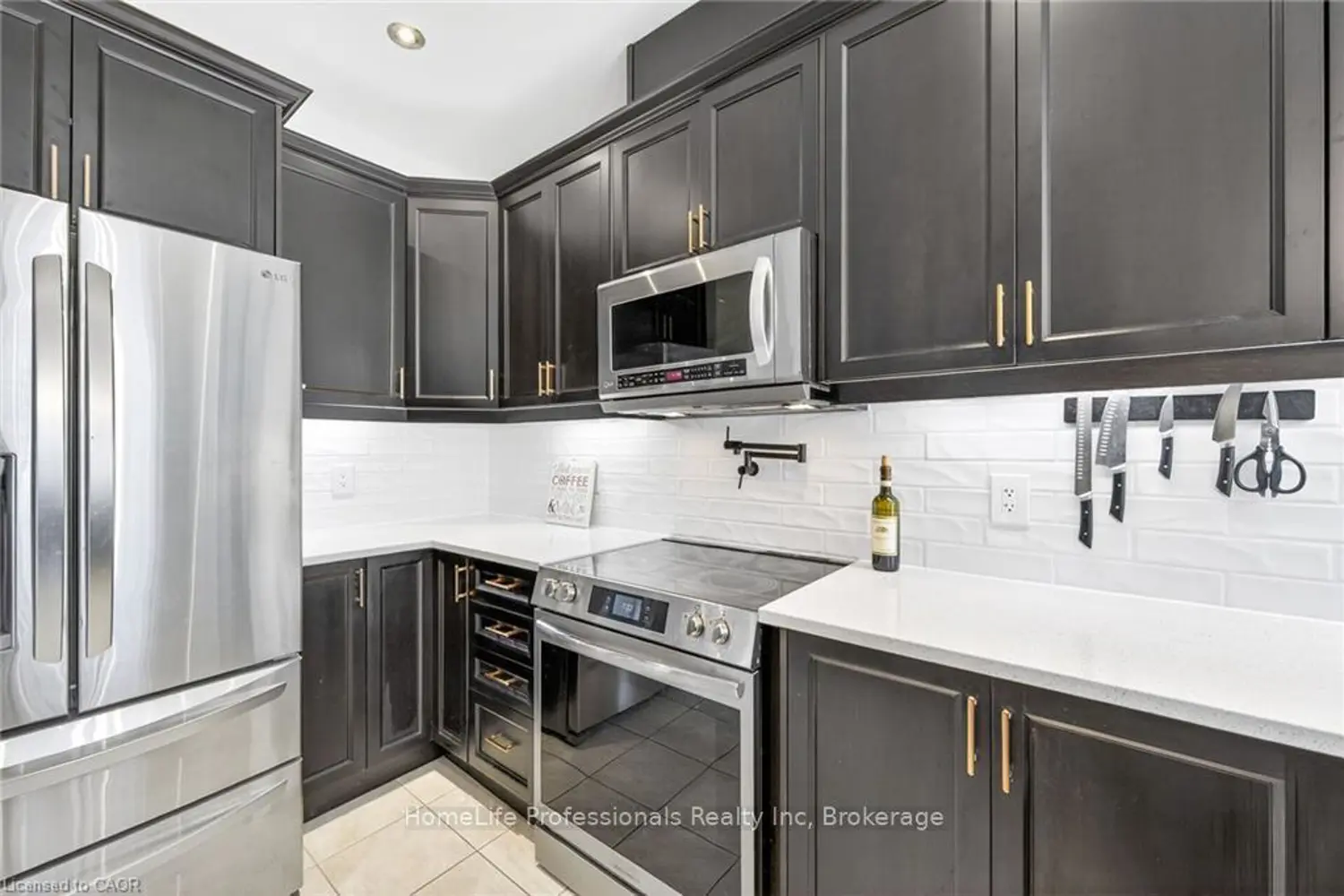 80 Summerberry Way photo 4