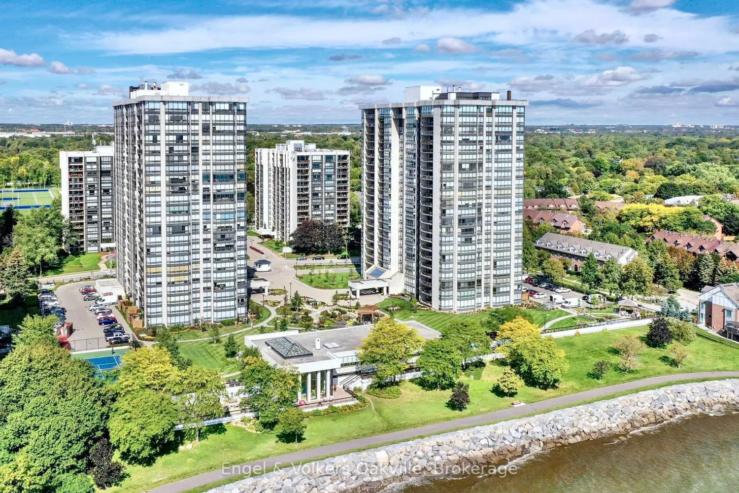 2180 Marine Drive 205