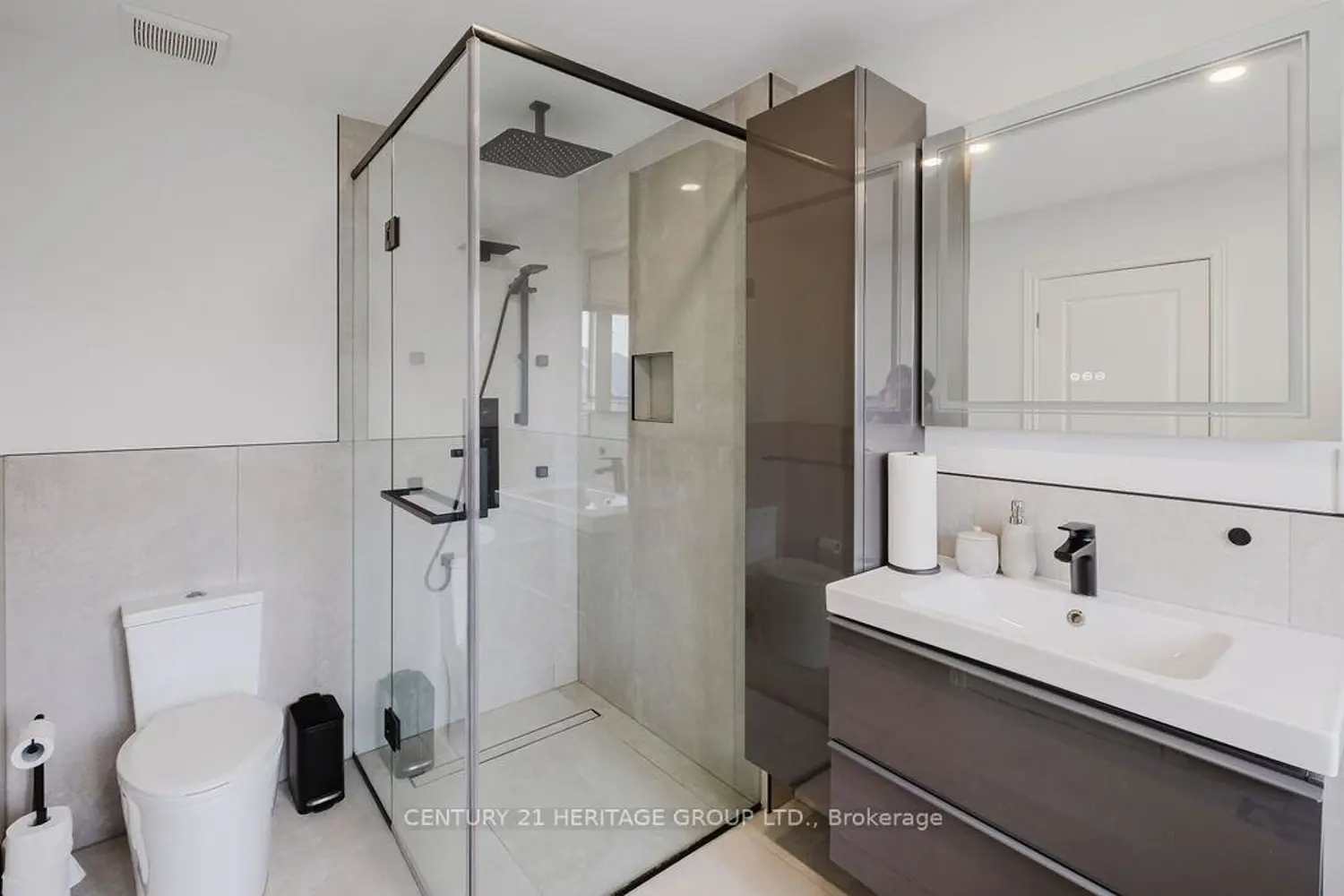 21 Thistle Avenue photo 5