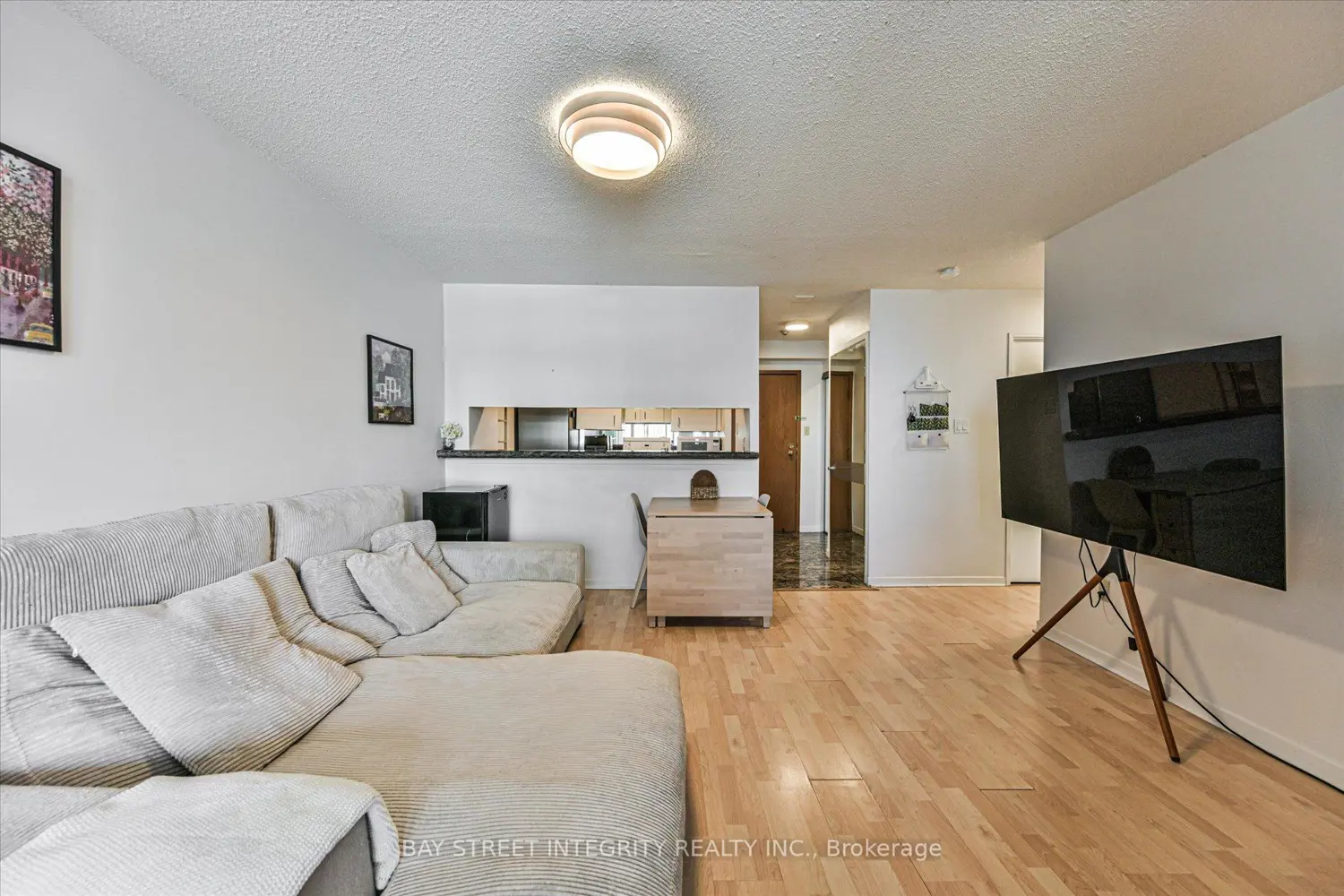 Additional image 11 of 44 St Joseph Street 2013