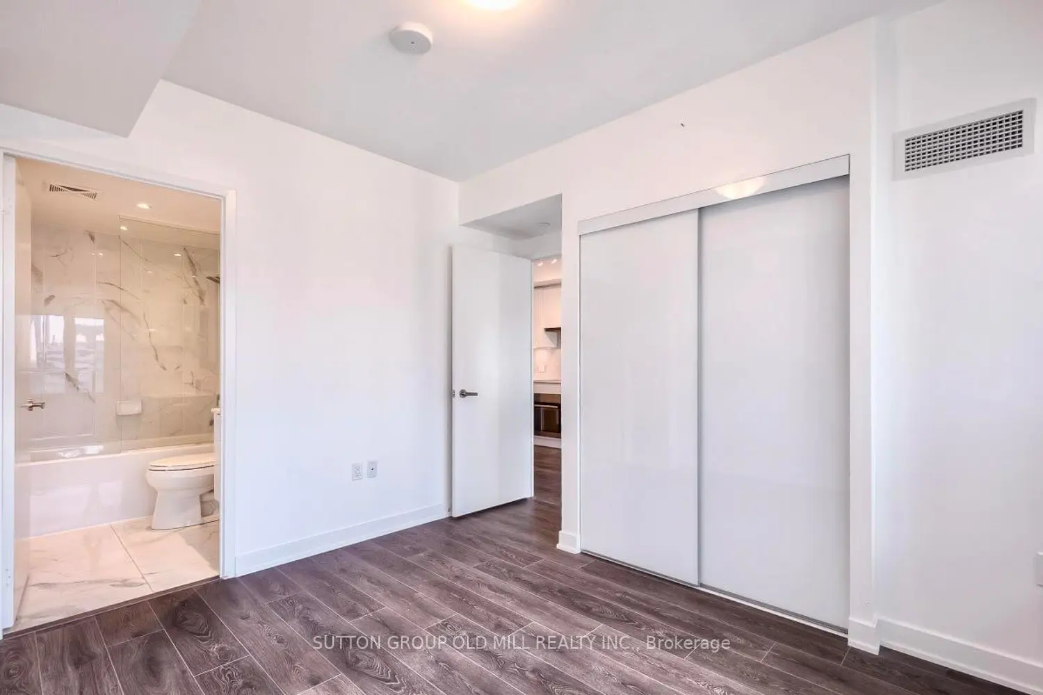 Additional image 5 of 195 Redpath Avenue 1411
