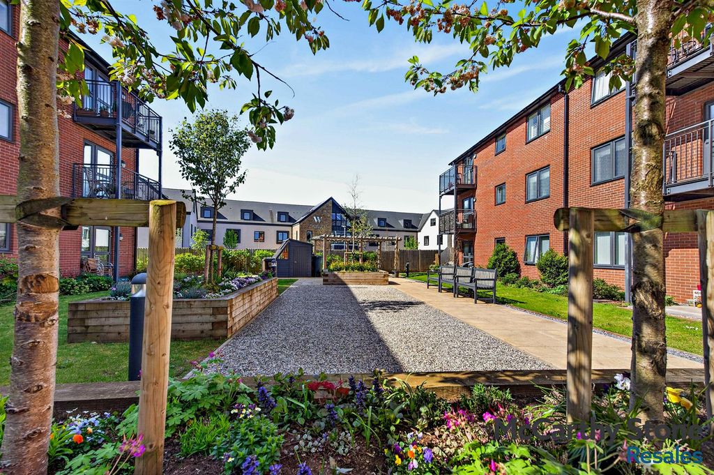 Additional image 19 of 2 bed flat for salePym Court Bewick Avenue, Topsham, Exeter EX3