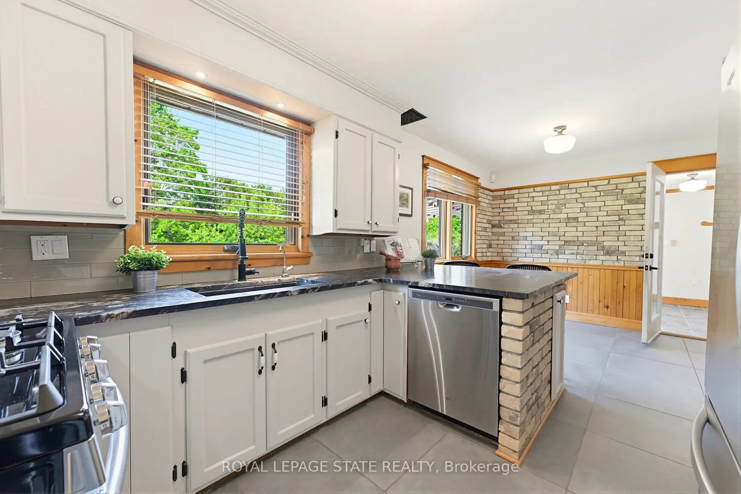 36 Jane Street photo 5