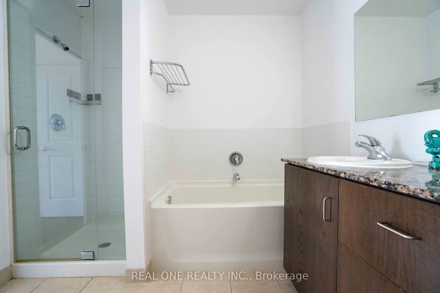 Additional image 17 of 191 King Street 703