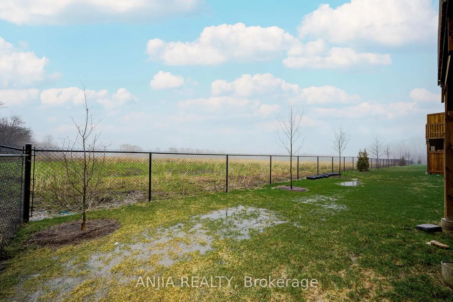 Additional image 19 of 329 Swan Park Road