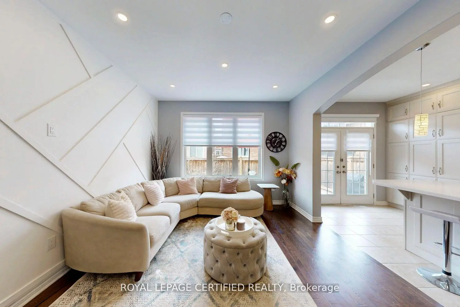 367 English Mill Court photo 2