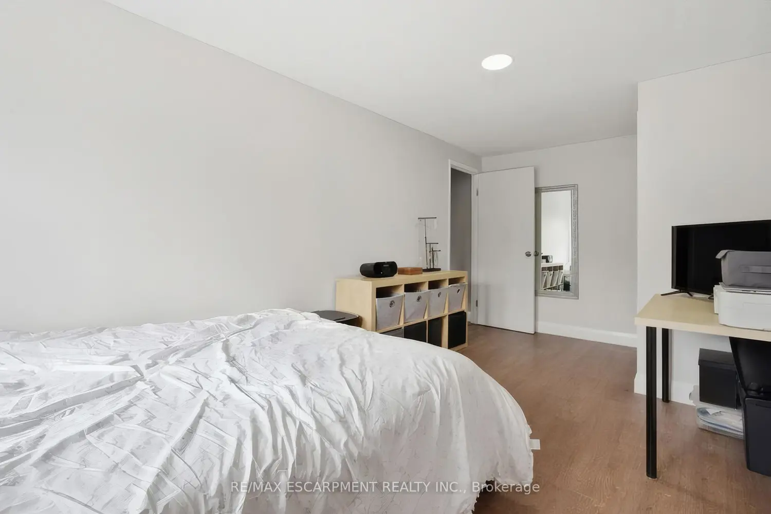 Additional image 14 of 653 Albert Street K