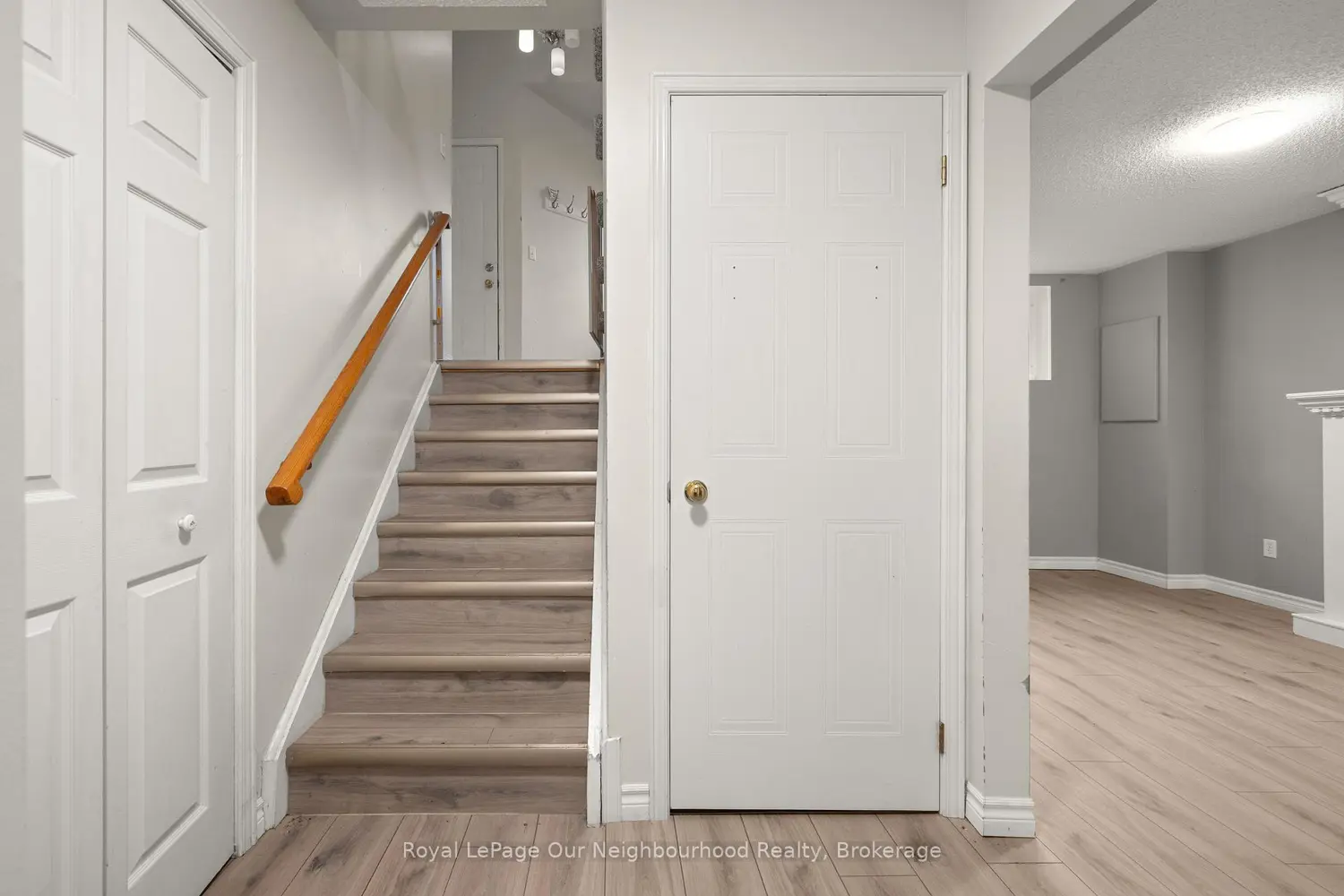 Additional image 8 of 191 Carroll Crescent