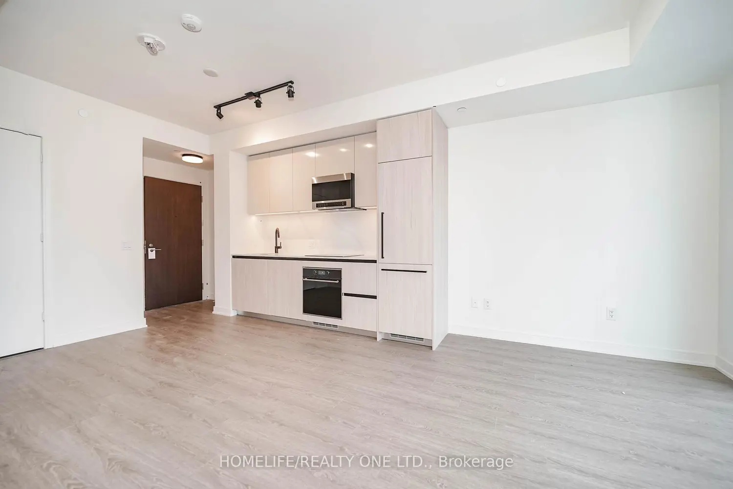 Additional image 12 of 425 Front Street 1207