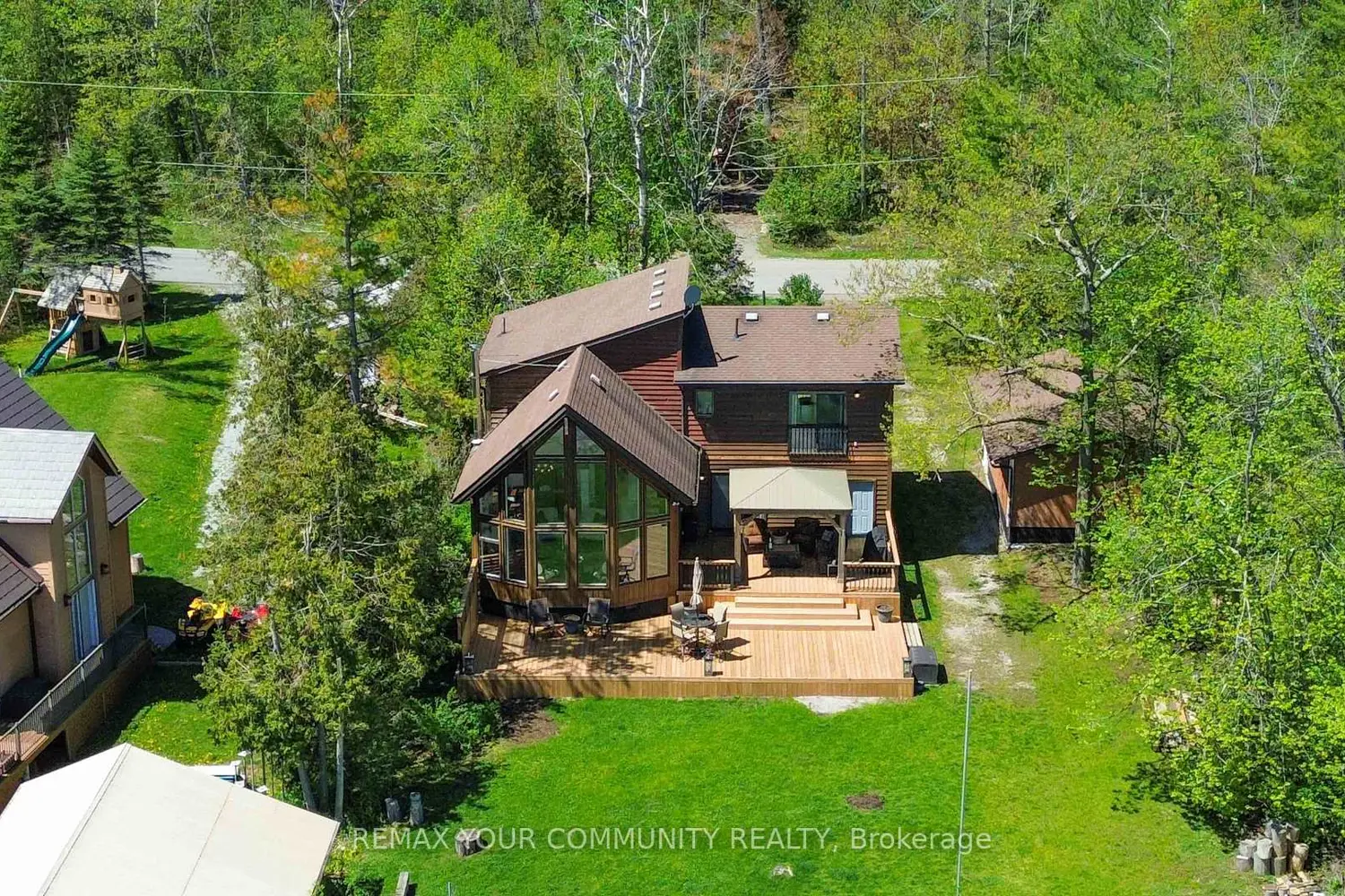 Additional image 17 of 762 Loon Road