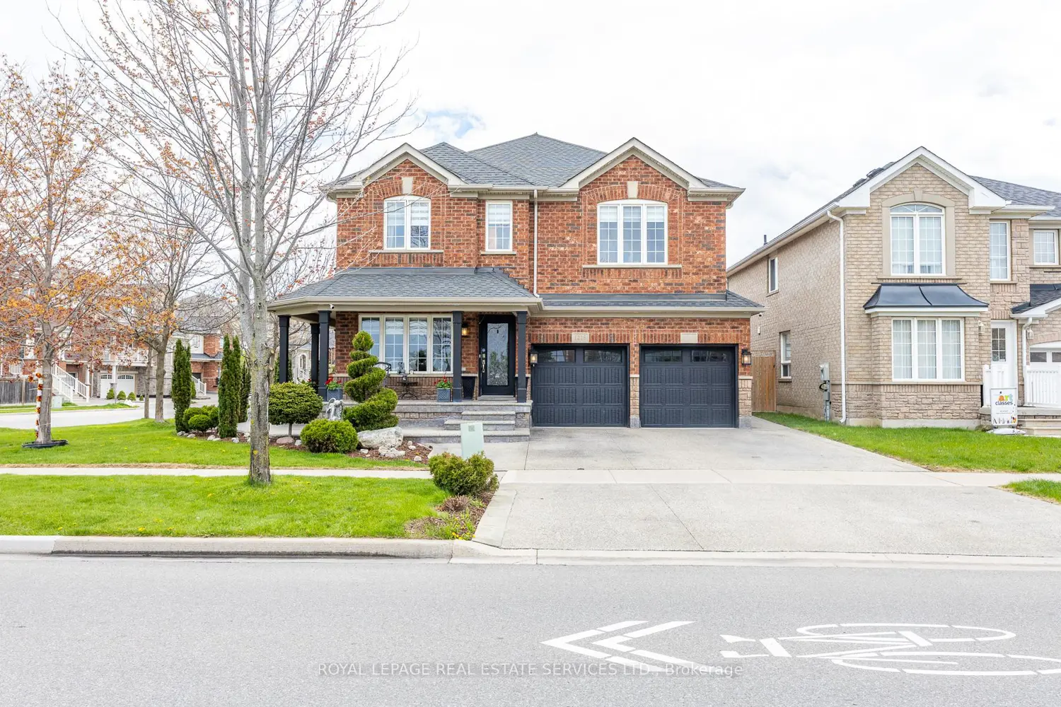 1218 Costigan Road photo 2