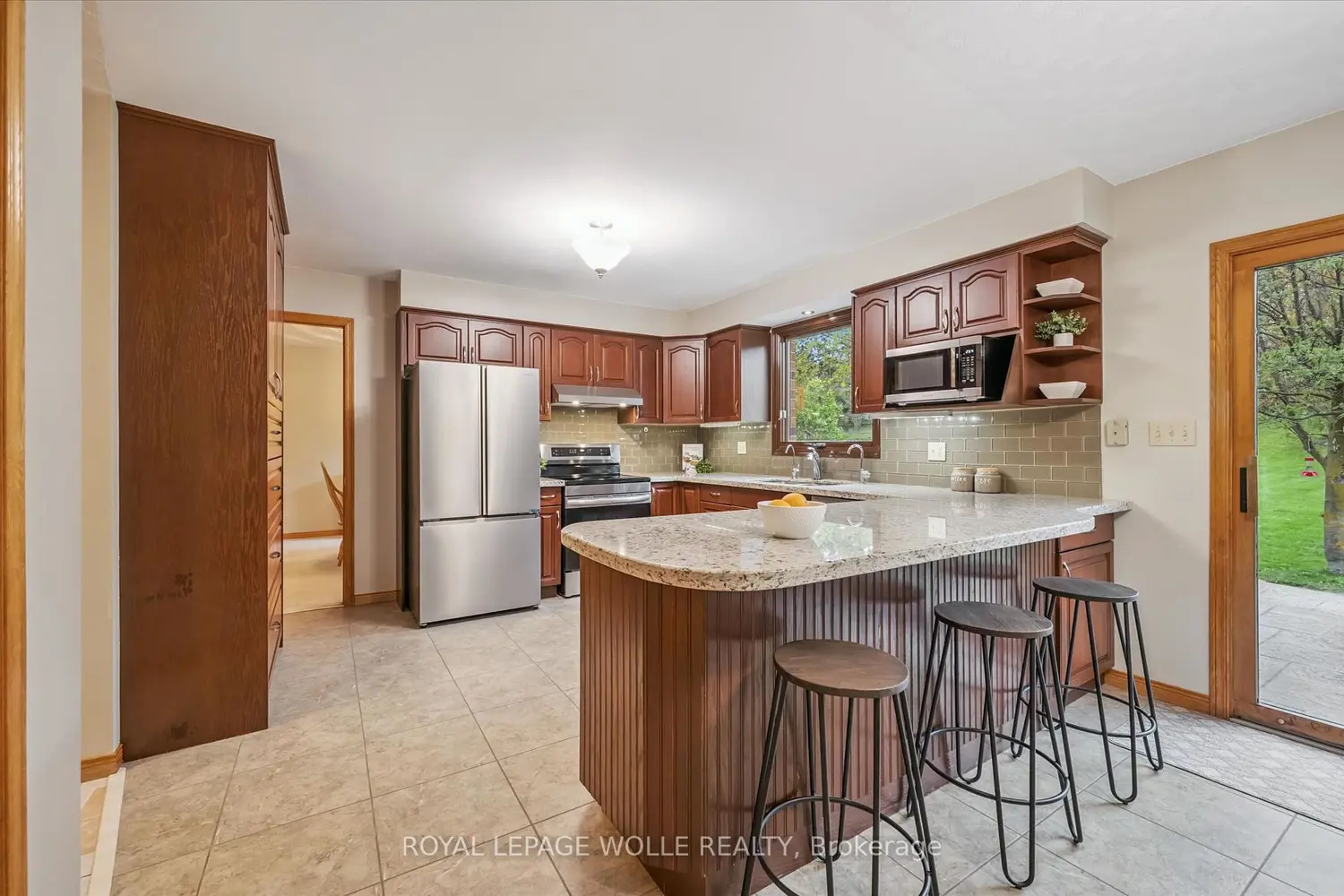 82 Corfield Drive photo 5