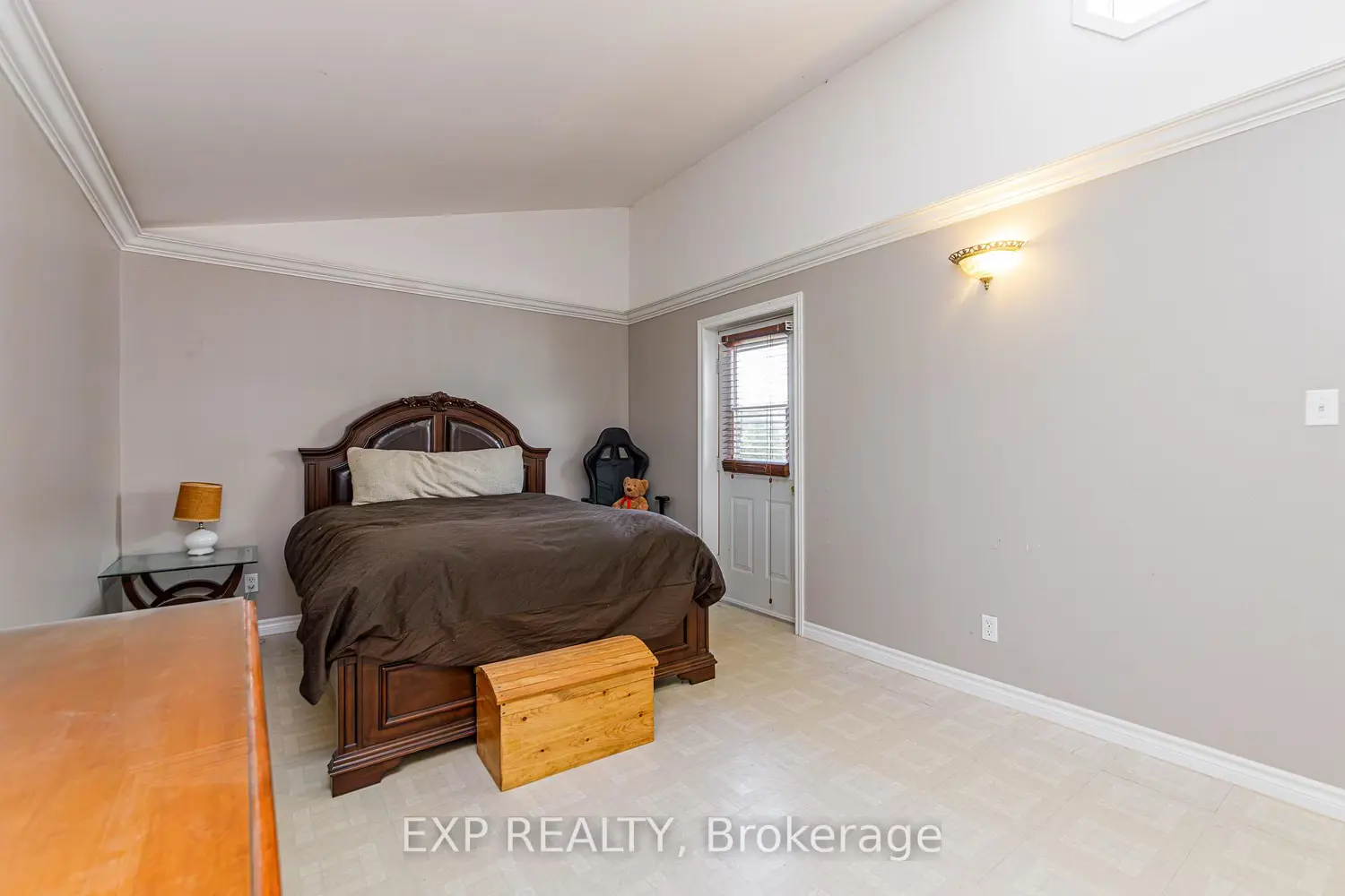 616 Kidd Road photo 3