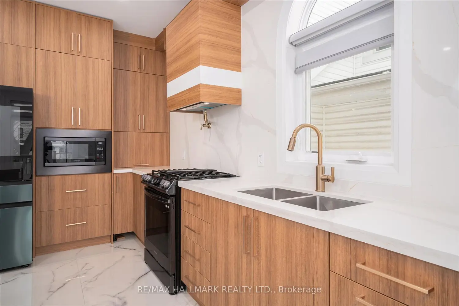 Additional image 6 of 83 Kalmar Avenue