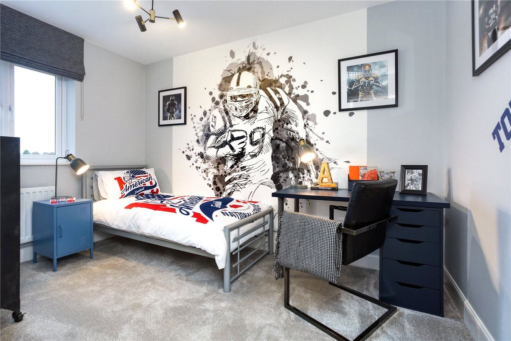 Additional image 14 of 5 bed detached house for saleAlbany Park, Church Crookham, Hampshire GU52