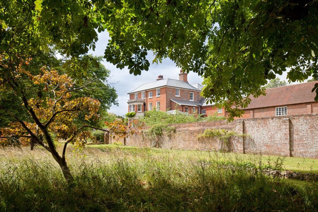 Additional image 20 of 7 bed detached house for saleRunwick, Farnham, Surrey GU10