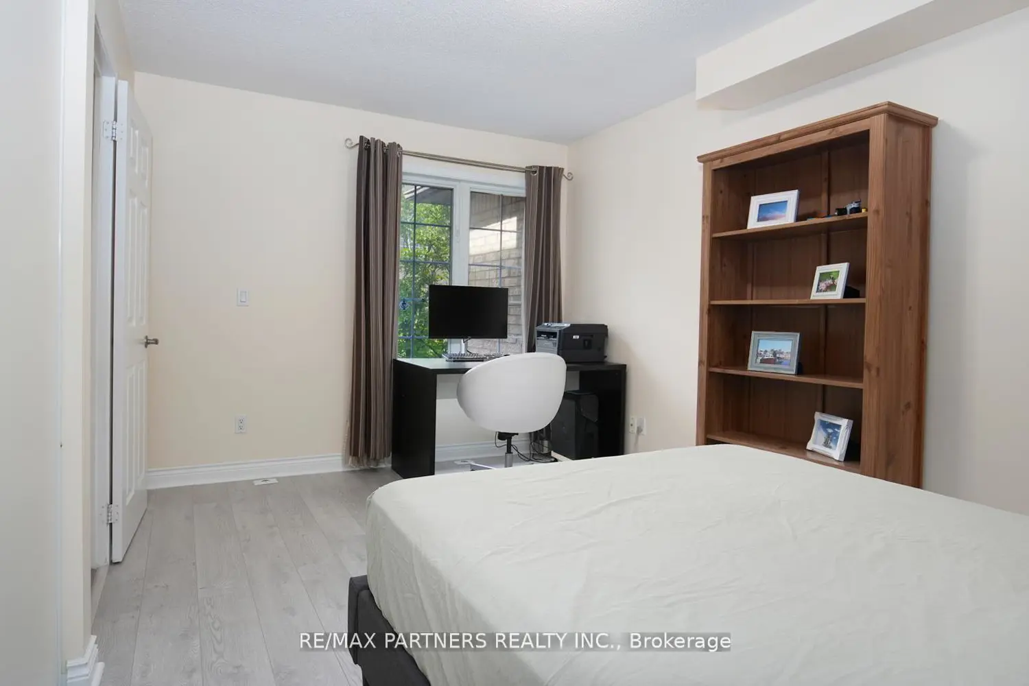 Additional image 11 of 23 St Moritz Way 11