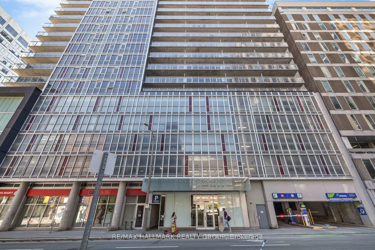 324 Laurier Avenue 1804