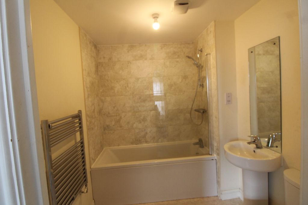 Additional image 16 of 4 bed town house for saleSlade Green Road, Erith DA8