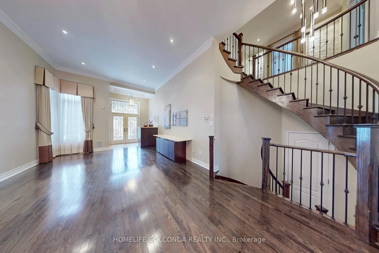 43 Bellotti Crescent photo 2