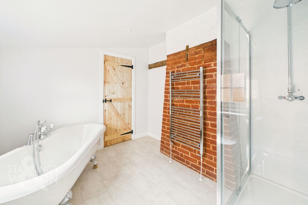 Additional image 9 of 4 bed link detached house for saleDove Lane, Eye IP23