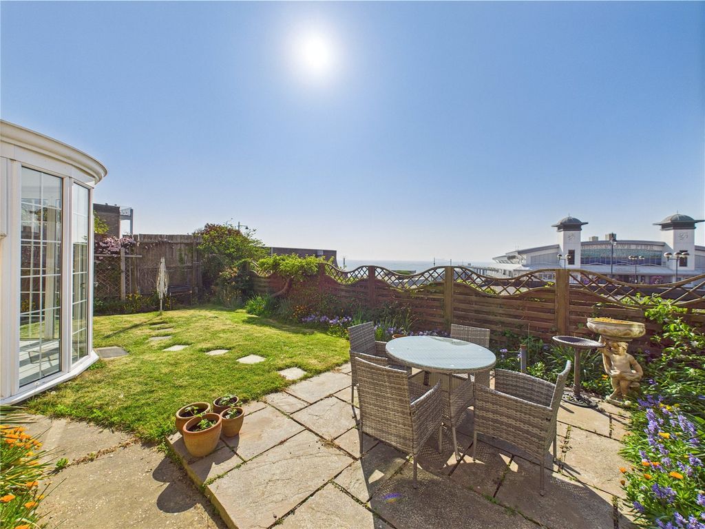Additional image 10 of 6 bed detached house for saleSouth Hill, Felixstowe, Suffolk IP11