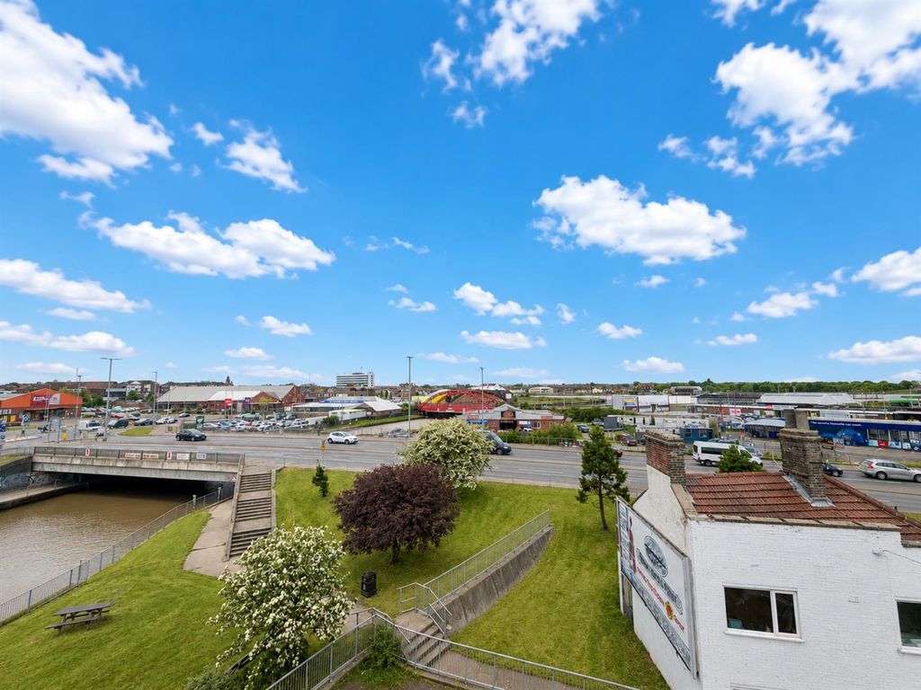 Additional image 12 of 2 bed flat for saleBridge Road, Great Yarmouth NR30