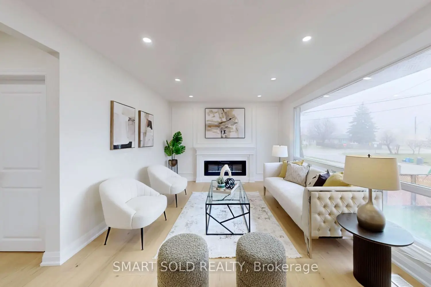 439 Fernleigh Circle