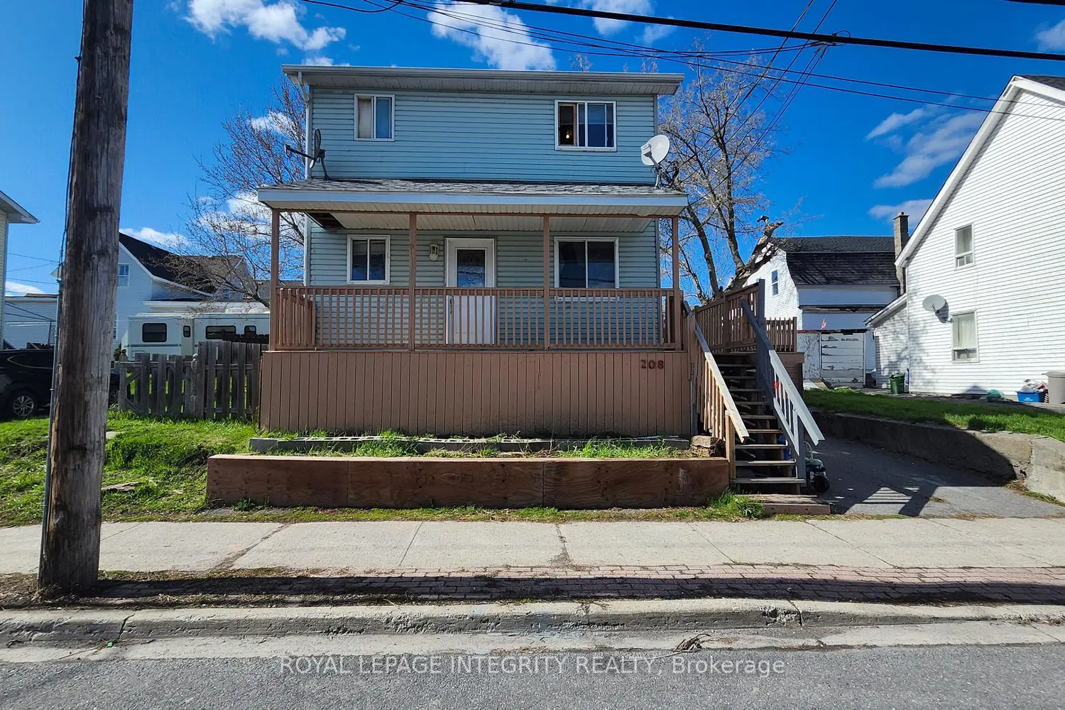 208 Prince Albert Street
