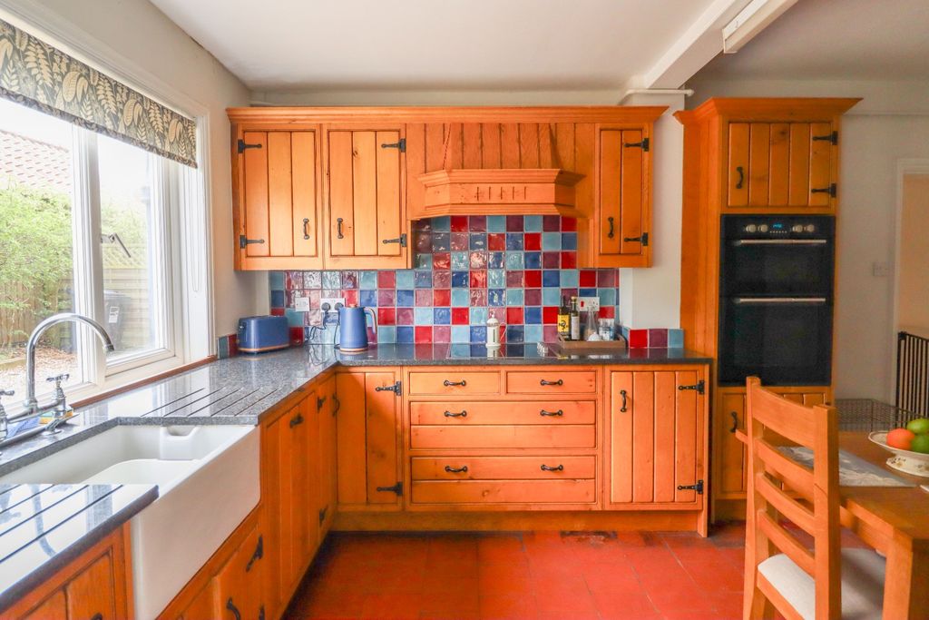 Additional image 7 of 3 bed semi-detached house for saleGladstone Road, Fakenham NR21
