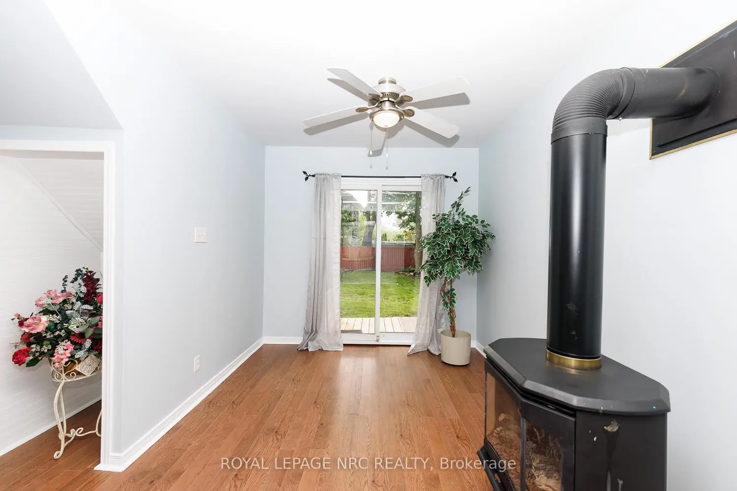 Additional image 8 of 4676 Mcdougall Crescent