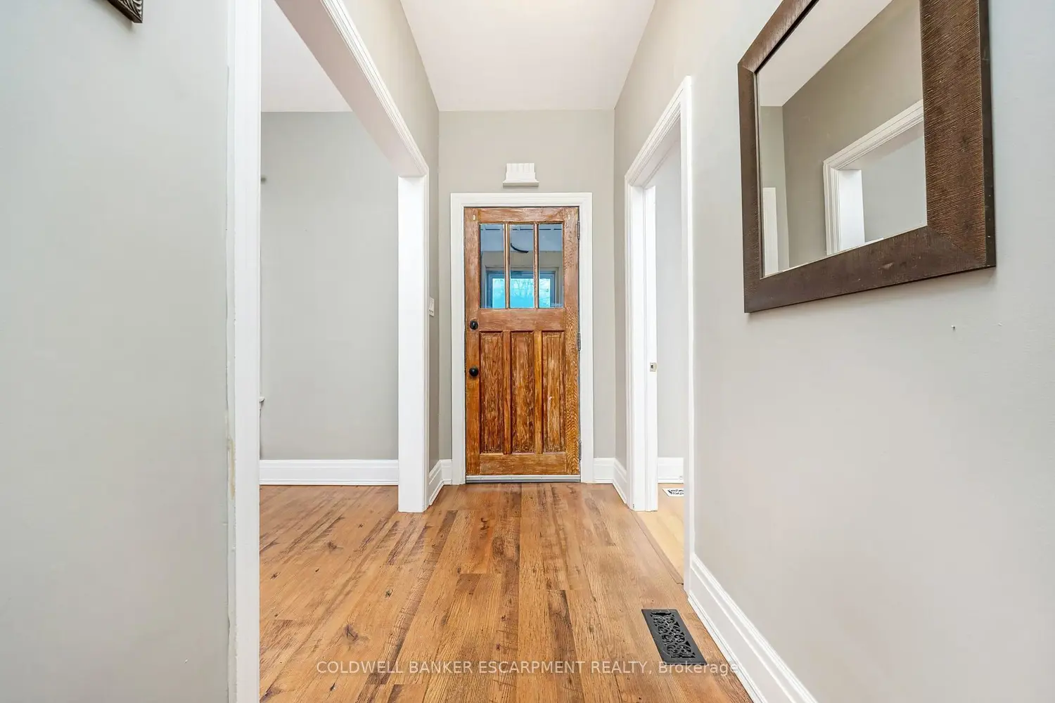 122 Cedar Street photo 4