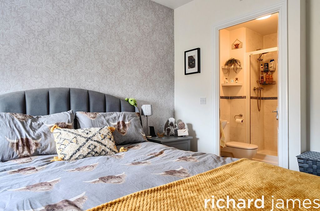 Additional image 10 of 2 bed flat for saleTruscott Avenue, Redhouse, Redhouse SN25