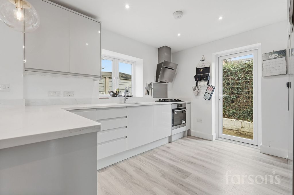 Additional image 6 of 4 bed detached house for saleColyers Lane, Erith DA8