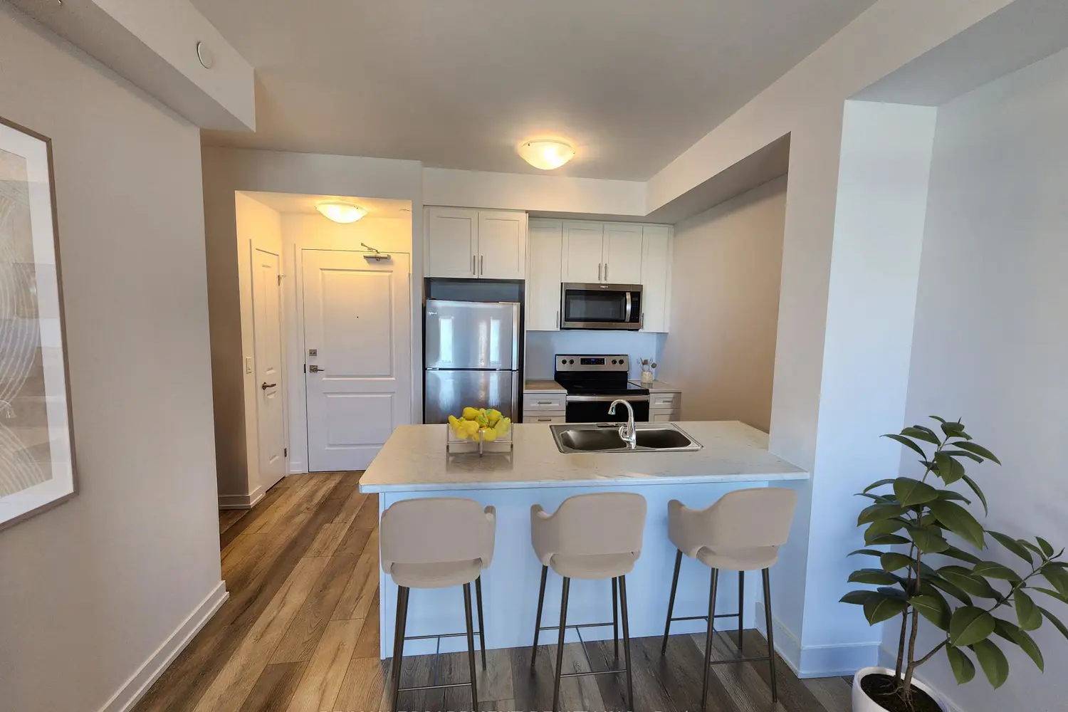 Additional image 2 of 5055 Greenlane Road 313