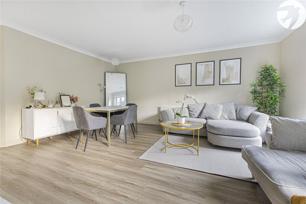 2 bed flat for saleCapability Way, Greenhithe, Kent DA9 photo 3