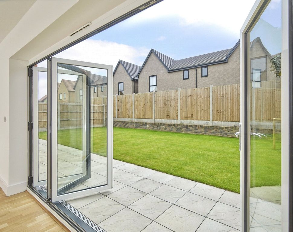 Additional image 7 of 4 bed detached house for sale4 Fleet Road, Felixstowe, Suffolk IP11