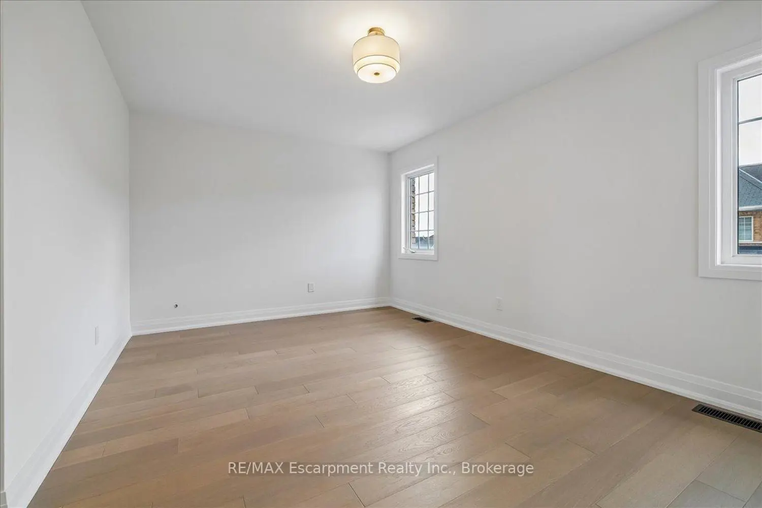 Additional image 9 of 2171 Fiddlers Way 36