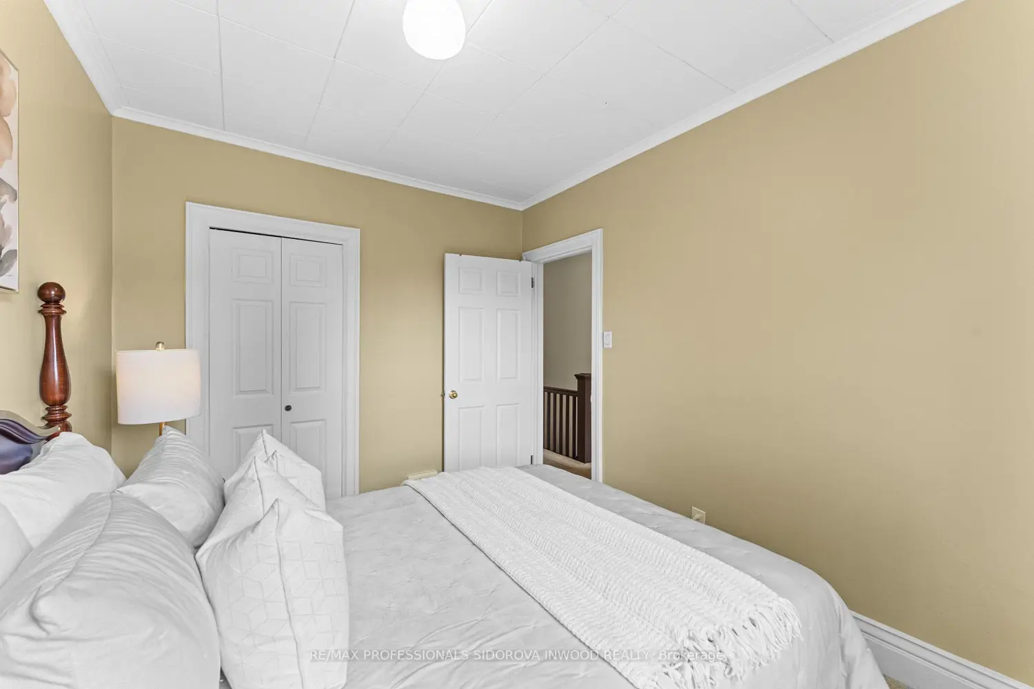 Additional image 7 of 469 Beresford Avenue